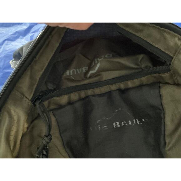 Eddie Bauer Back Pack Lightweight Multi-Purpose Nylon in khaki & Black - Picture 9 of 12